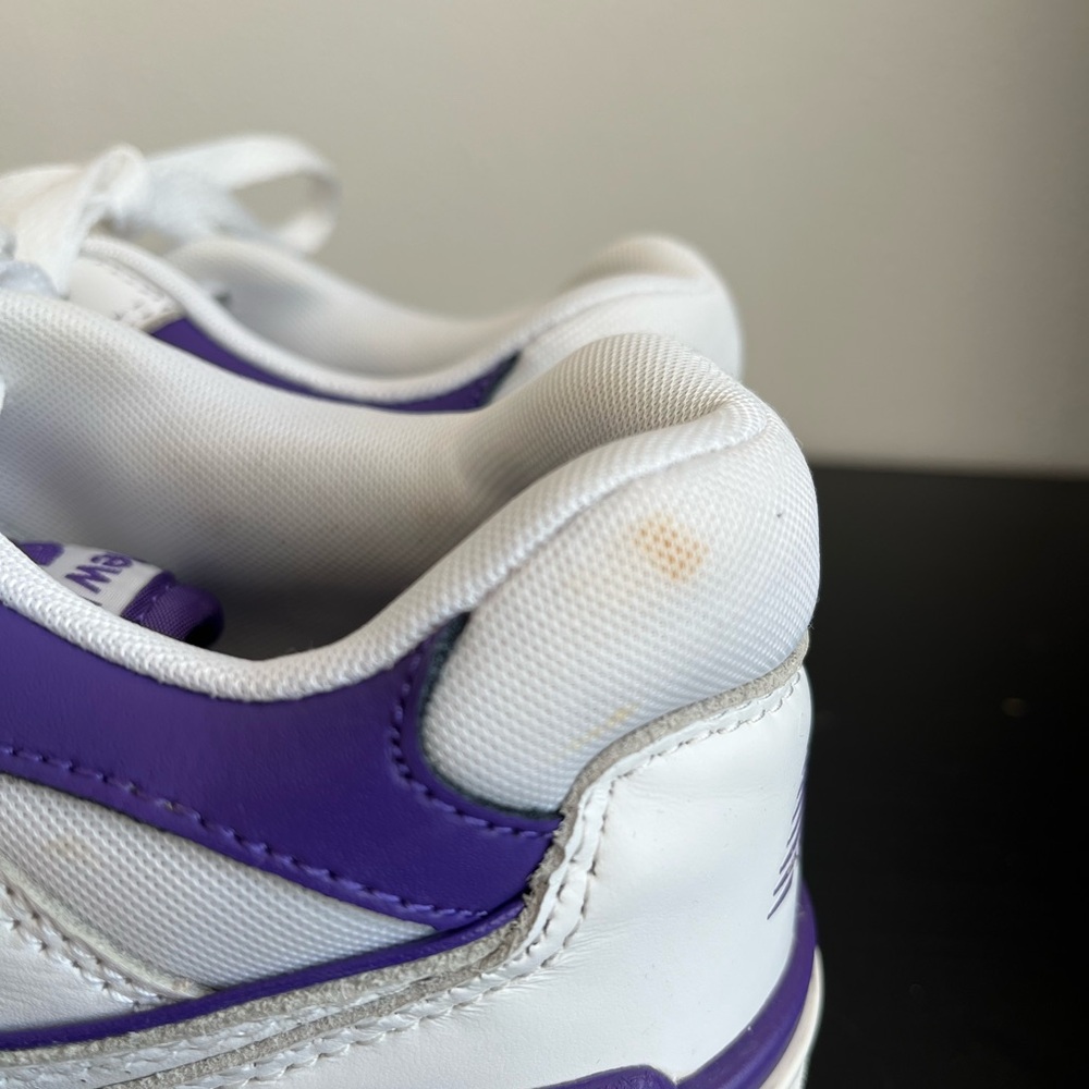 New Balance 550 Basketball Sneaker || women’s size 6 (men’s size 4.5) - Picture 6 of 7